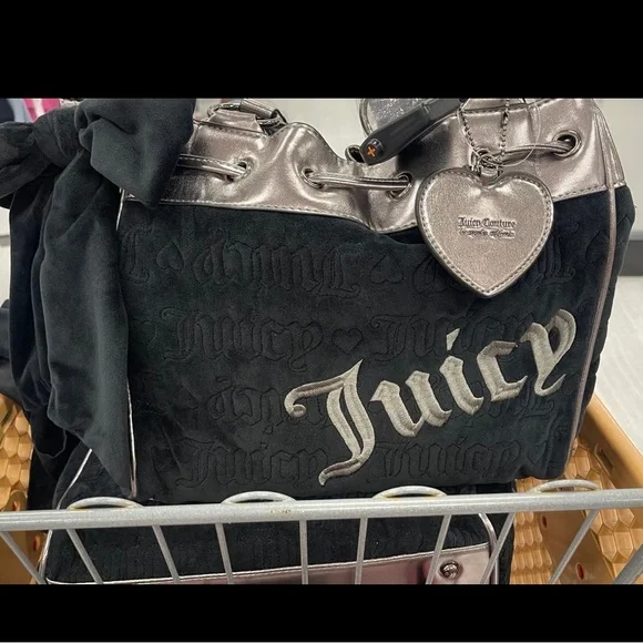 Juicy Couture Dream Vintage Black Gray Purse - Picture 1 of 1